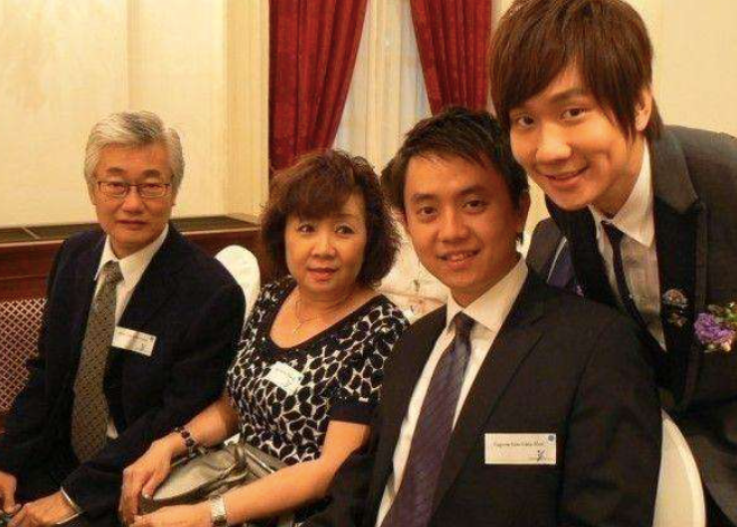 黄子韬家境是真的好么（10位家里富得流油的明星）