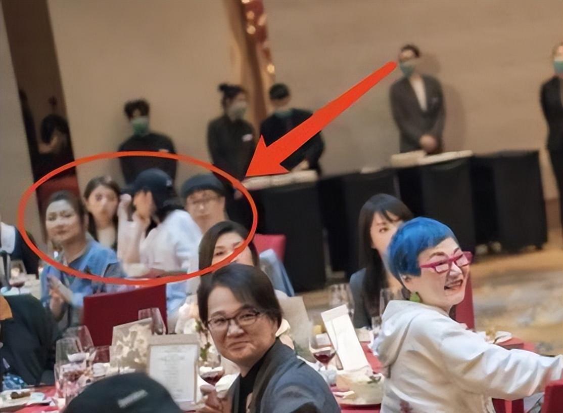 selina官宣新恋情男友是谁（Selina有孩子吗）