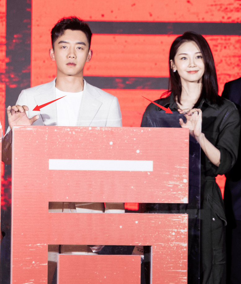 程晓玥为什么要和郑恺分手（程晓玥个人资料介绍）