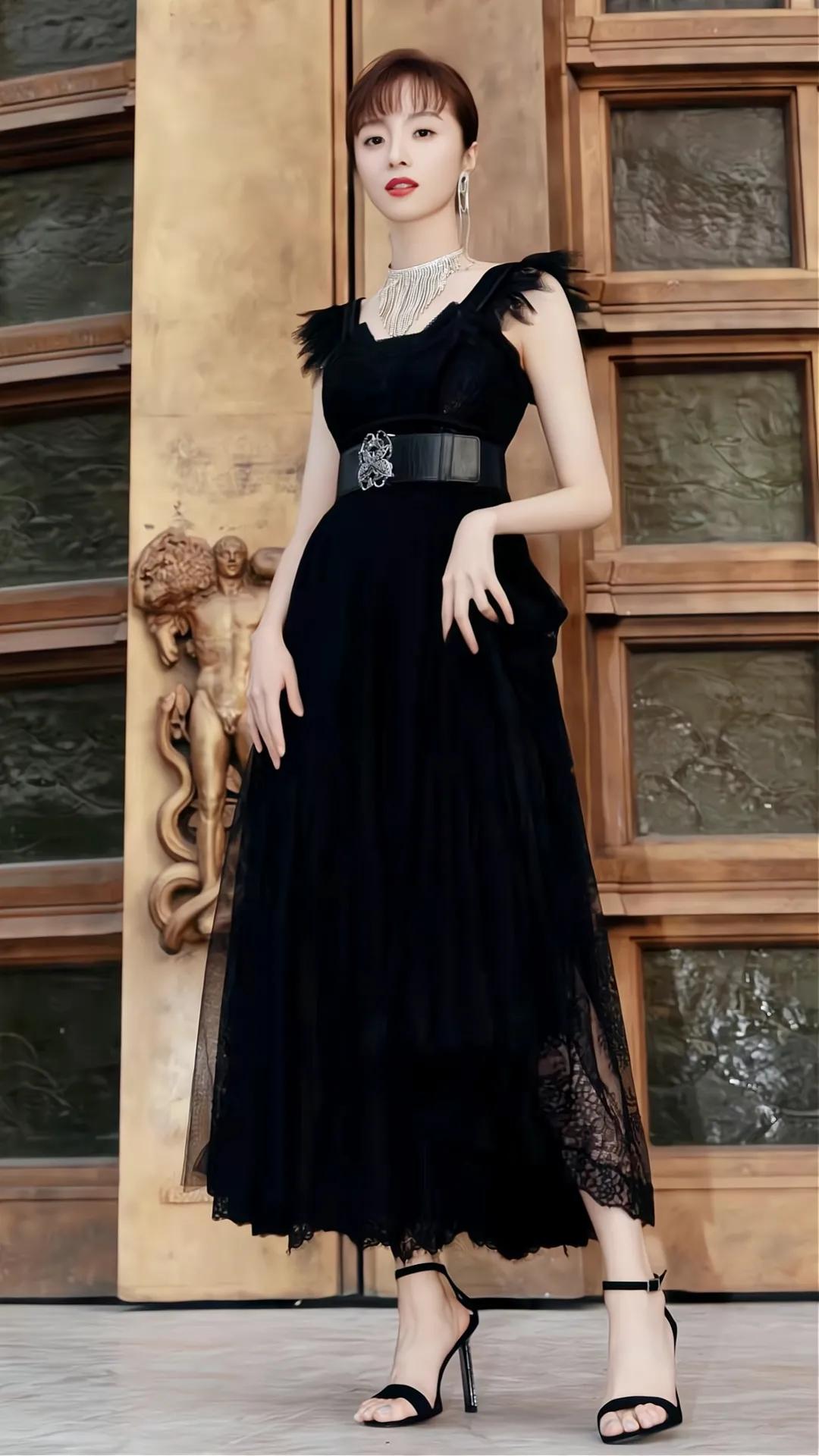 胡冰卿身高多少厘米（演员胡冰卿个人资料简介）