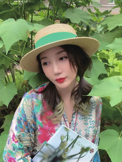 著名歌手阿朵跟谁结婚了（42岁阿朵至今因为高晓松未婚）