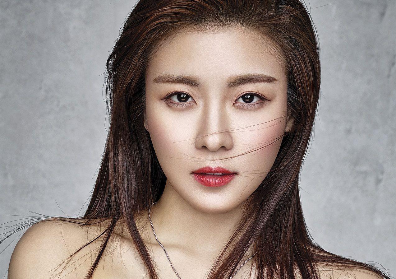 河智苑为什么无人敢娶（44岁的韩国女神河智苑情史揭秘）