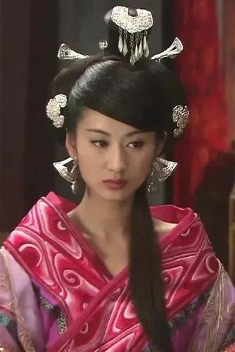 郭珍霓现在为啥不演戏了（演员郭珍霓的现状揭秘）