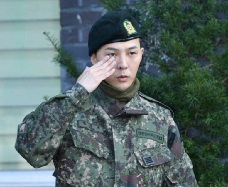 权志龙整容前的照片是真的吗（揭秘亚洲天王权志龙近照）