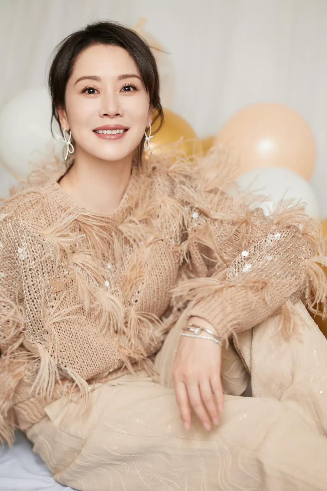 海清跟谁结婚了（隐婚生子25岁的海清）