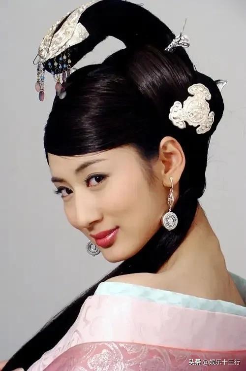 郭珍霓为何退出娱乐圈（揭秘演员郭珍霓退圈两个原因）