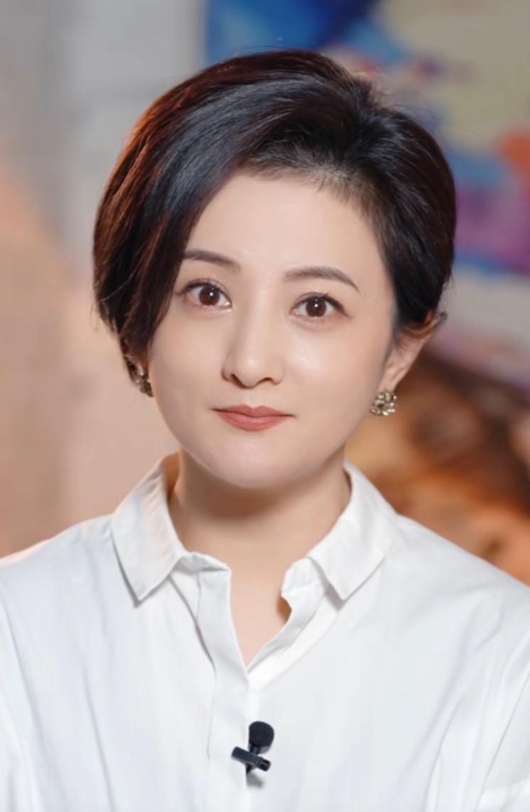 金铭老公真实身份是谁（金铭老公安玉刚个人资料简介）