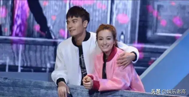 37岁吴昕终于领证结婚（吴昕郑凯现身民政局）