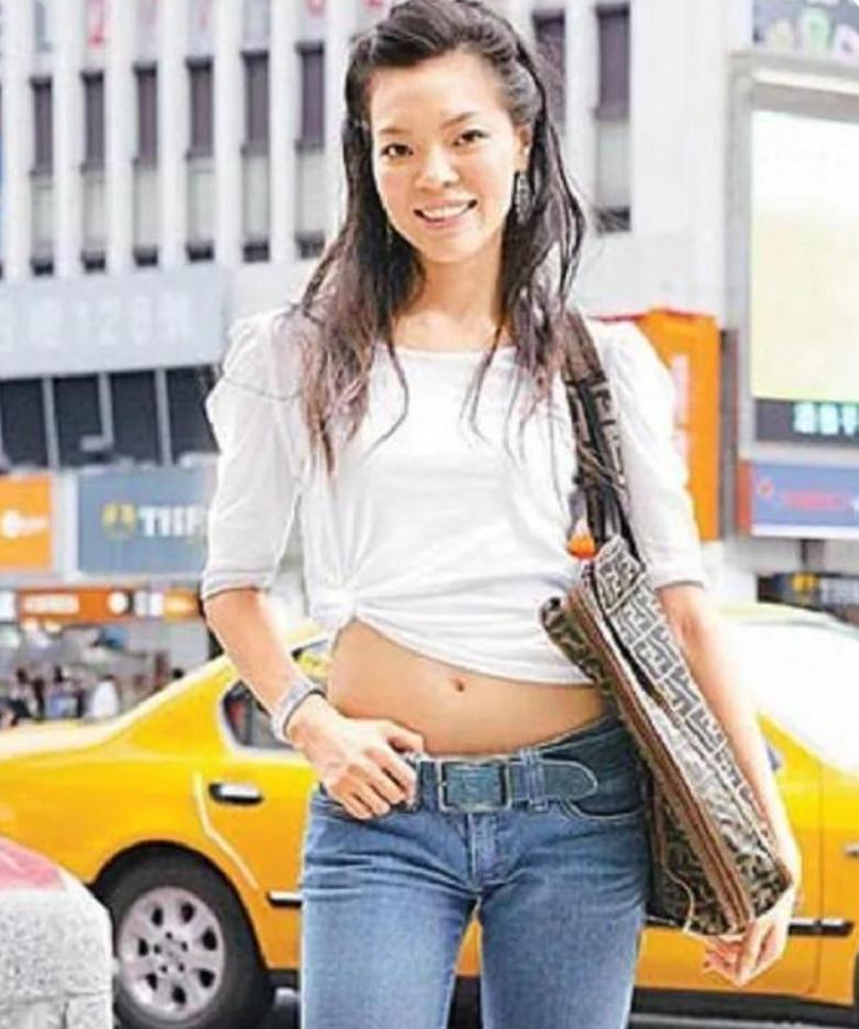 为年近70岁郭台铭生三胎，婆婆继子接纳她，曾馨莹这个女人不简单-图2