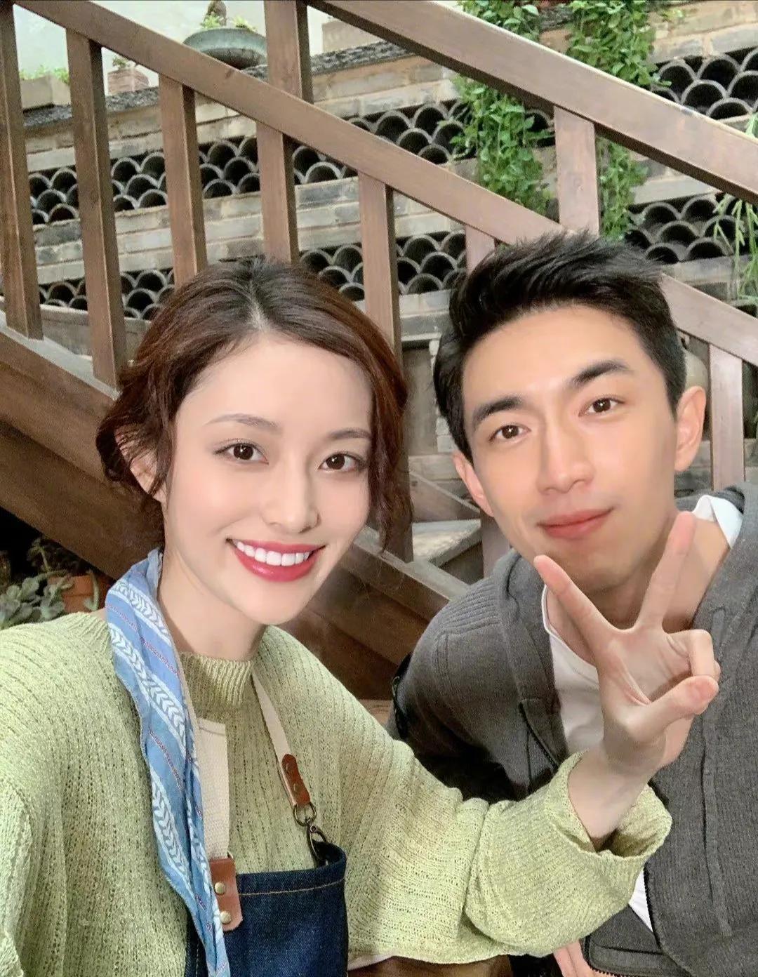 金世佳女朋友是哪个（爱情公寓展博金世佳感情史）