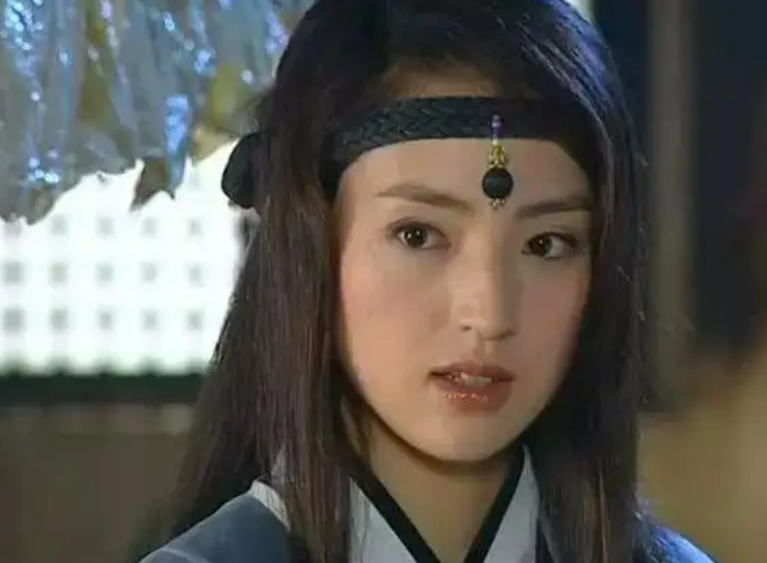 高云翔董璇为什么离的婚（董璇和高云翔的感情经历）