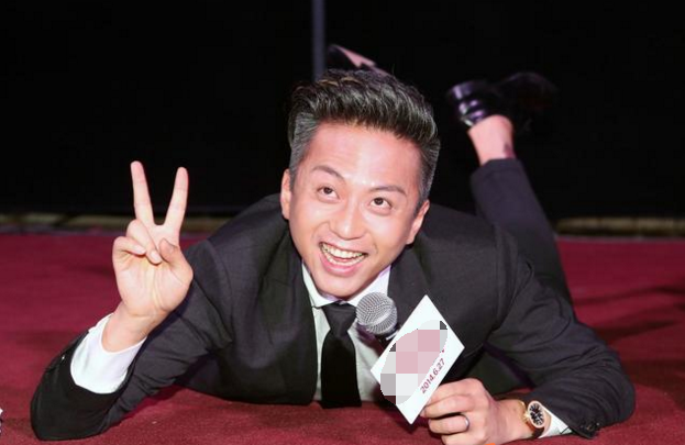 邓超的纹身在哪里纹的（邓超三处纹身的含义）