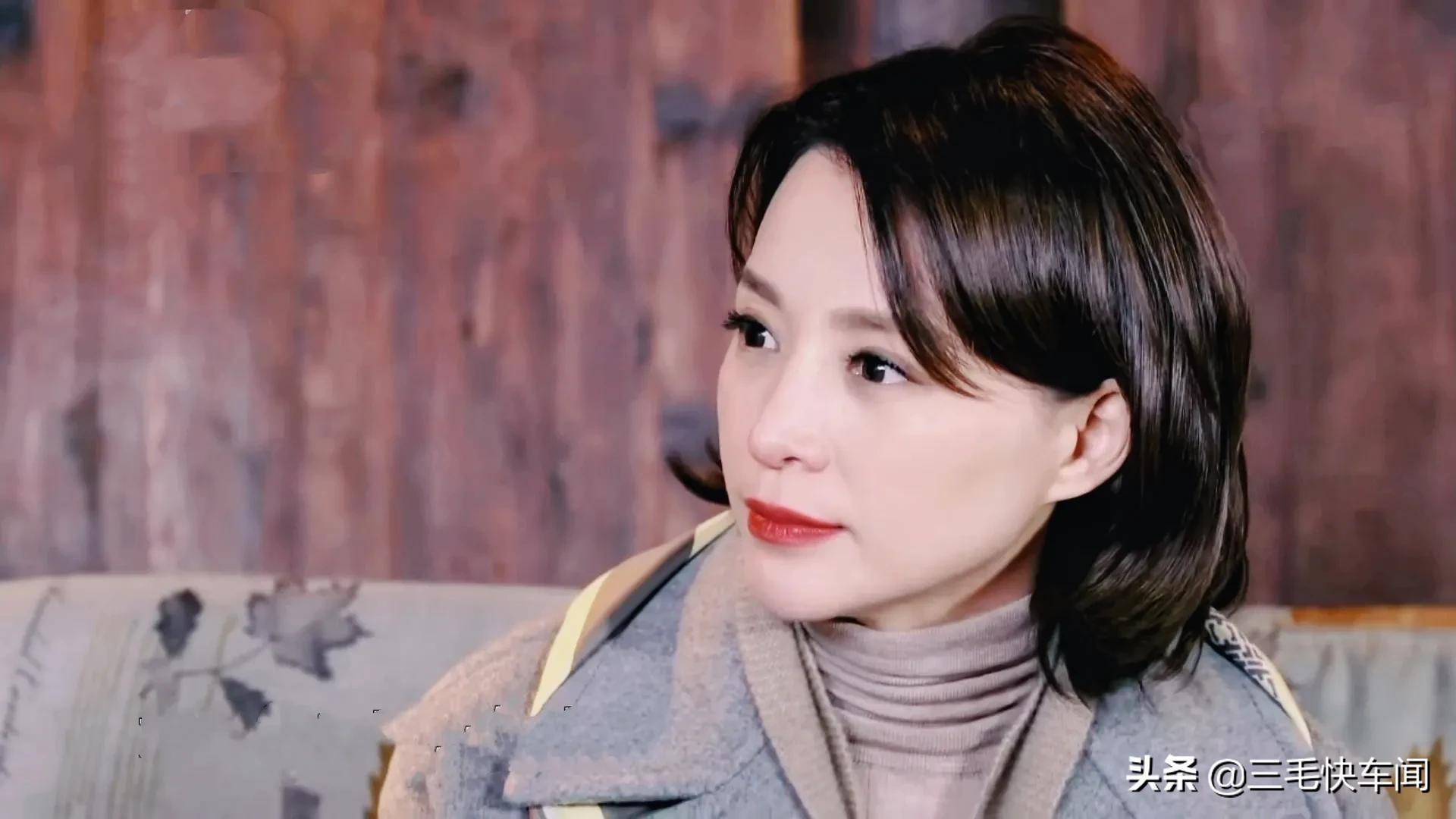 董卿为什么被央视解雇原因（董卿退出央视的原因）