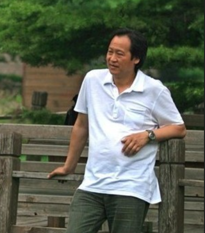 陈金飞为什么和刘亦菲分手（刘亦菲被抛弃陈金飞的原因）