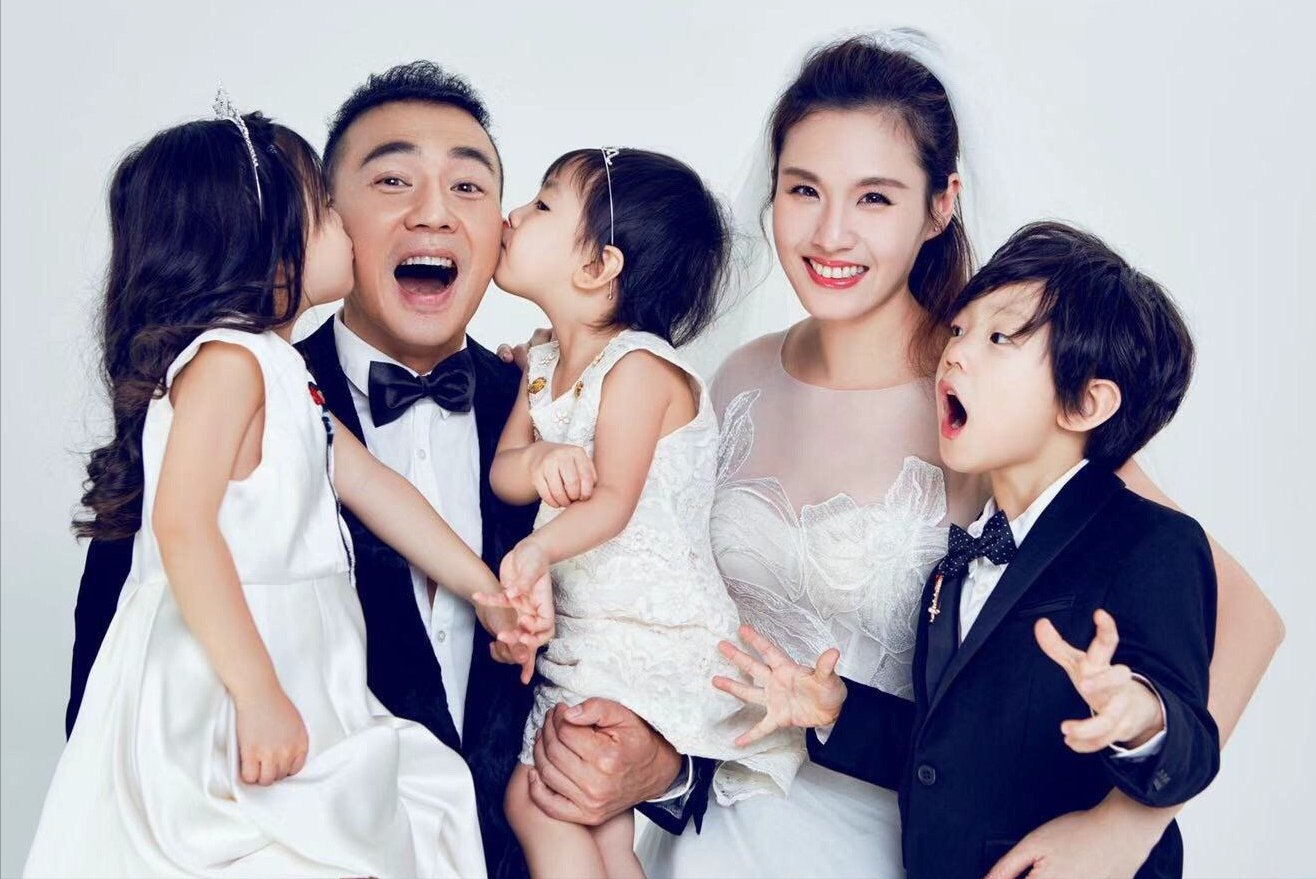 王婉霏车展不穿内裤（刘耕宏妻子王婉霏介绍）