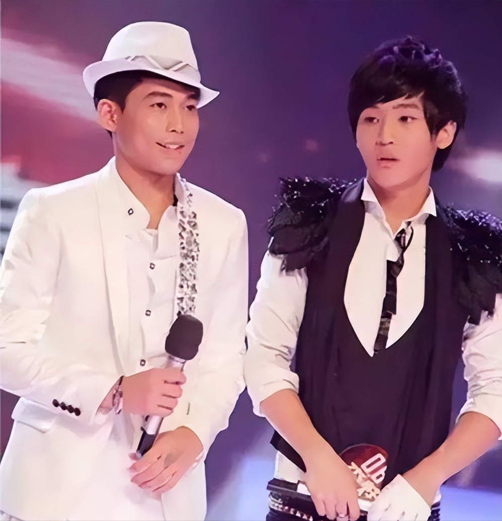 托奶李天王是什么意思（苏醒李炜事件前因后果）