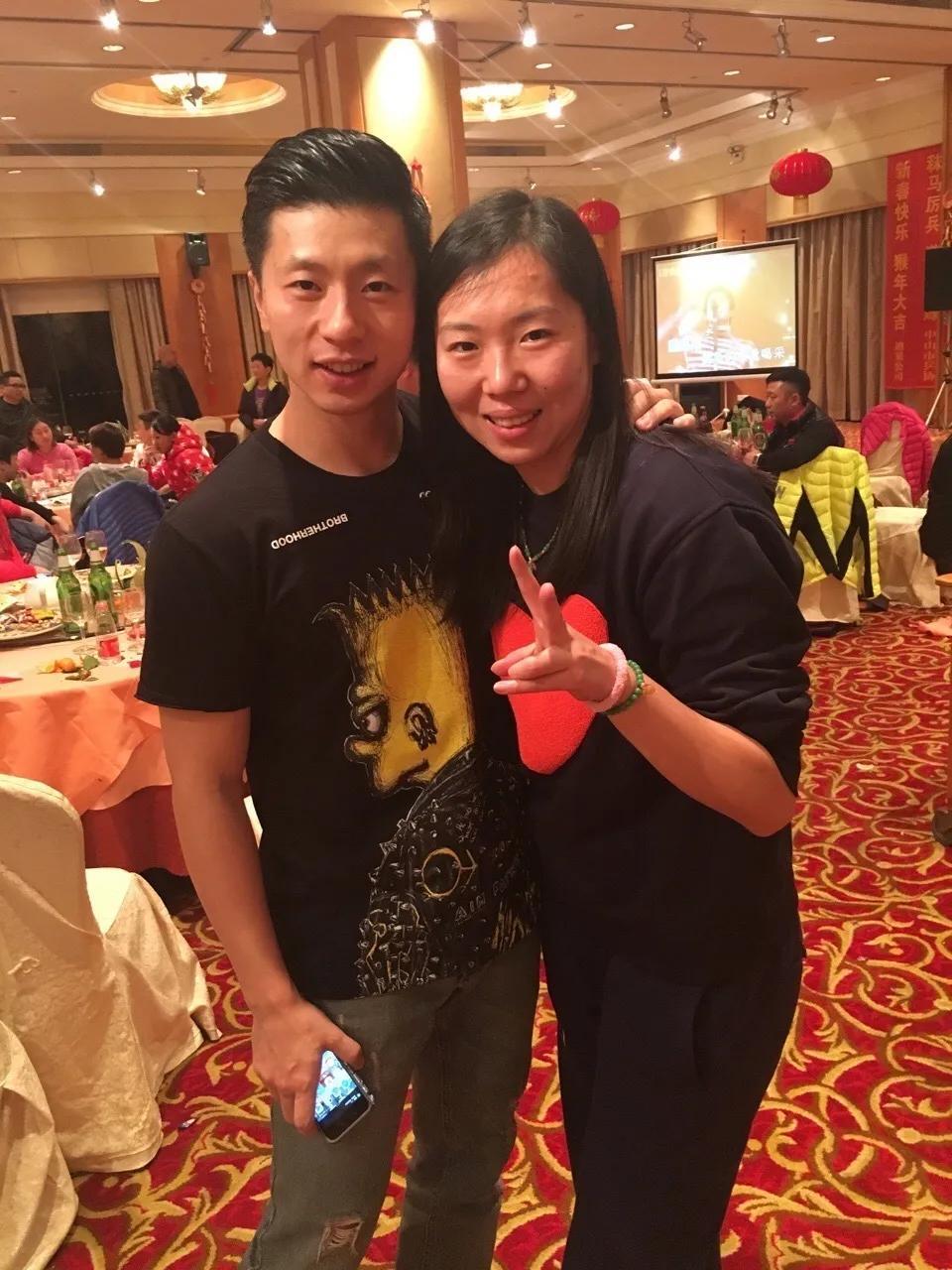 李晓霞和丁宁的关系（丁宁李晓霞不握手事件）