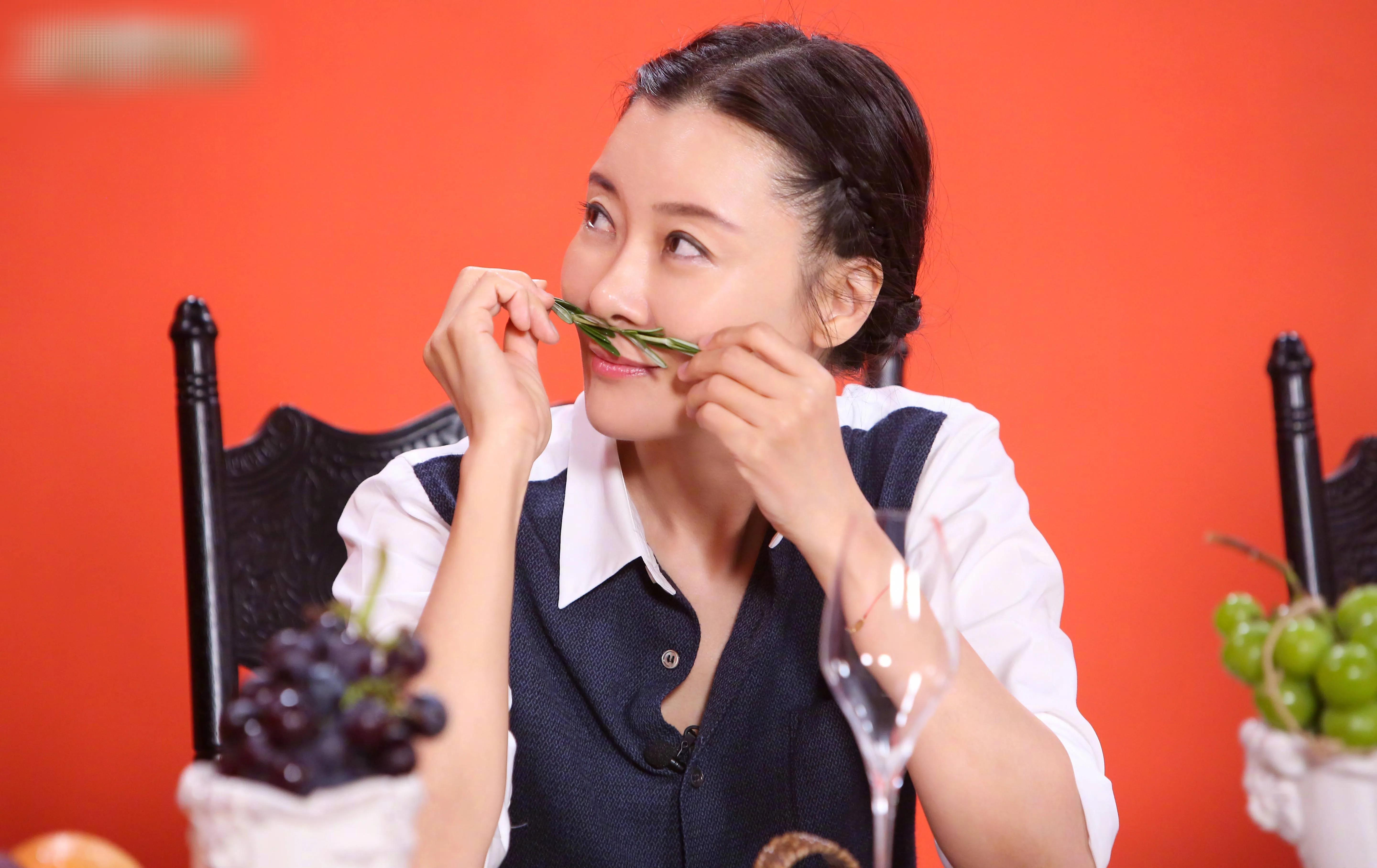 柯蓝的男友及现老公（女强人柯蓝的感情史 ）