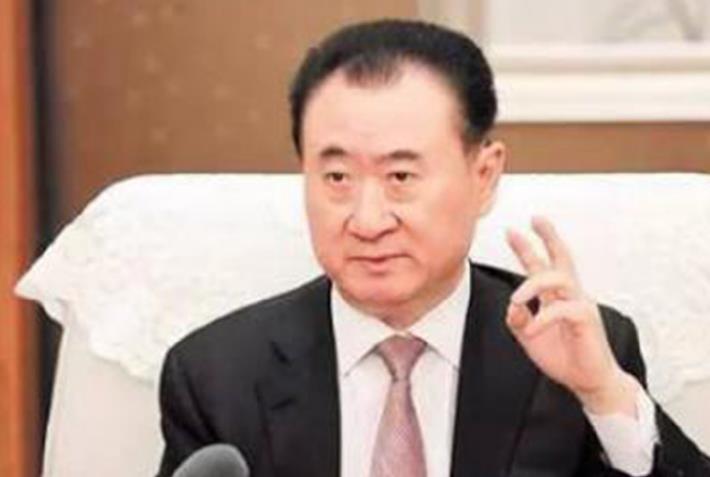 王健林的岳父、刘强东的岳父、李嘉诚的岳父，网友：这差距？