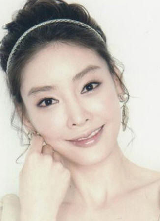 张紫妍的个人资料（韩国女星张紫妍陪睡事件）