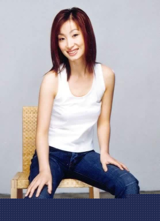 秦海璐结过几次婚（揭秘秦海璐的恋情经历）