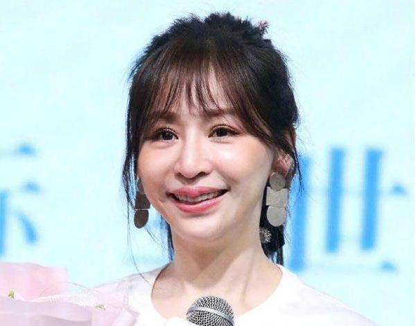 尚雯婕整容前后照片（娱乐圈10位被整容毁掉的女星）