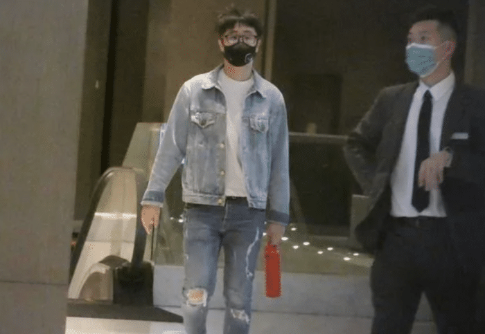 Selina拍戏被烧伤（任家萱烧伤前后对比照）