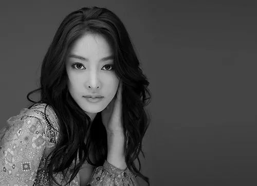 张紫妍的个人资料（韩国女星张紫妍陪睡事件）