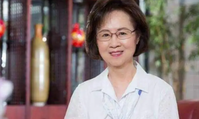 高胜美结婚生子了吗（53岁高胜美还没结婚的原因）