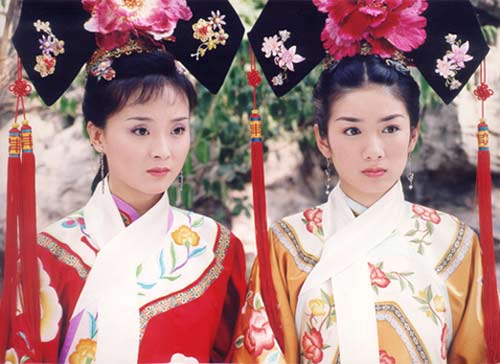 还珠格格晴儿是谁的女儿（晴儿的父亲是雍正亲封的郡王）