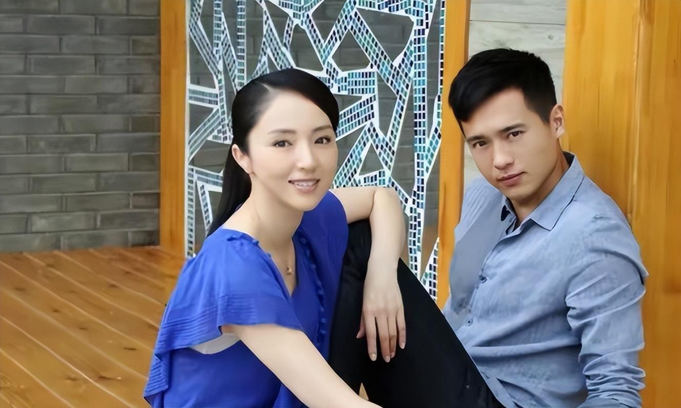 高云翔董璇为什么离的婚（董璇和高云翔的感情经历）