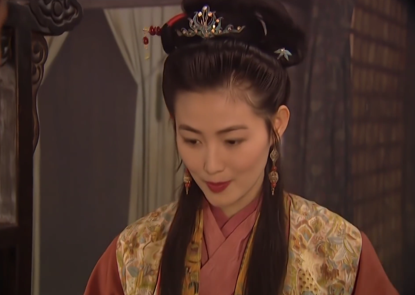 王思懿出演过限制级视频（王思懿扮演的潘金莲尺度不如杨思敏）