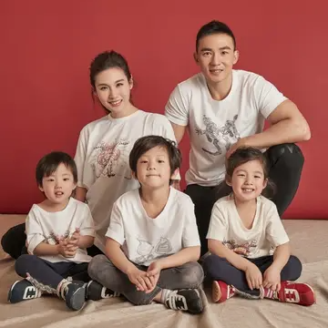 王婉霏车展不穿内裤（刘耕宏妻子王婉霏介绍）