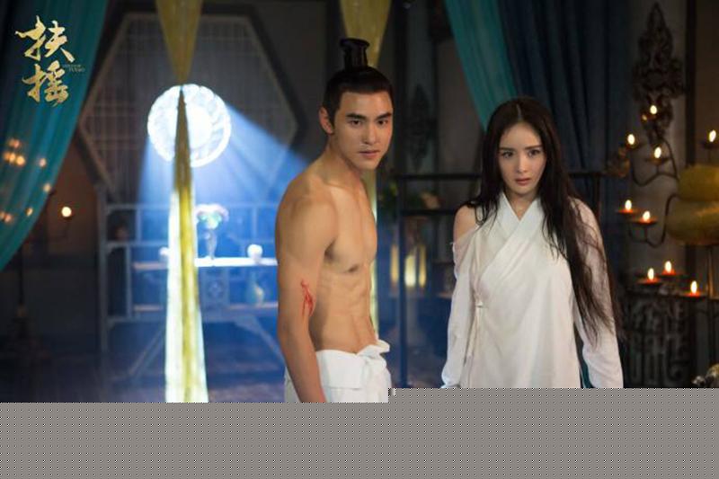 明道和阮经天是什么关系（阮经天明道对比照片）