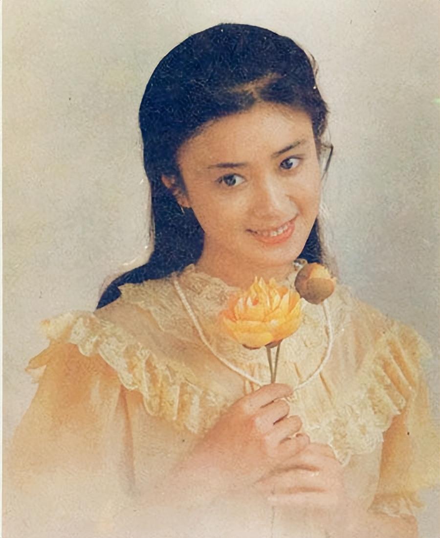 傅艺伟老公是谁（最美妲己傅艺伟两段婚姻）