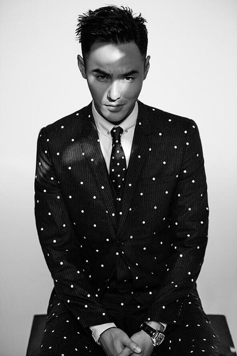 明道和阮经天是什么关系（阮经天明道对比照片）