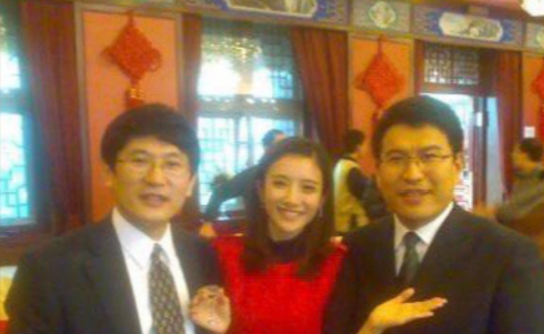 主持人冠军蔡紫去哪里了（央视主持人蔡紫资料介绍）