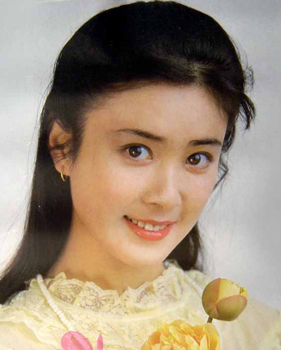 傅艺伟老公是谁（最美妲己傅艺伟两段婚姻）