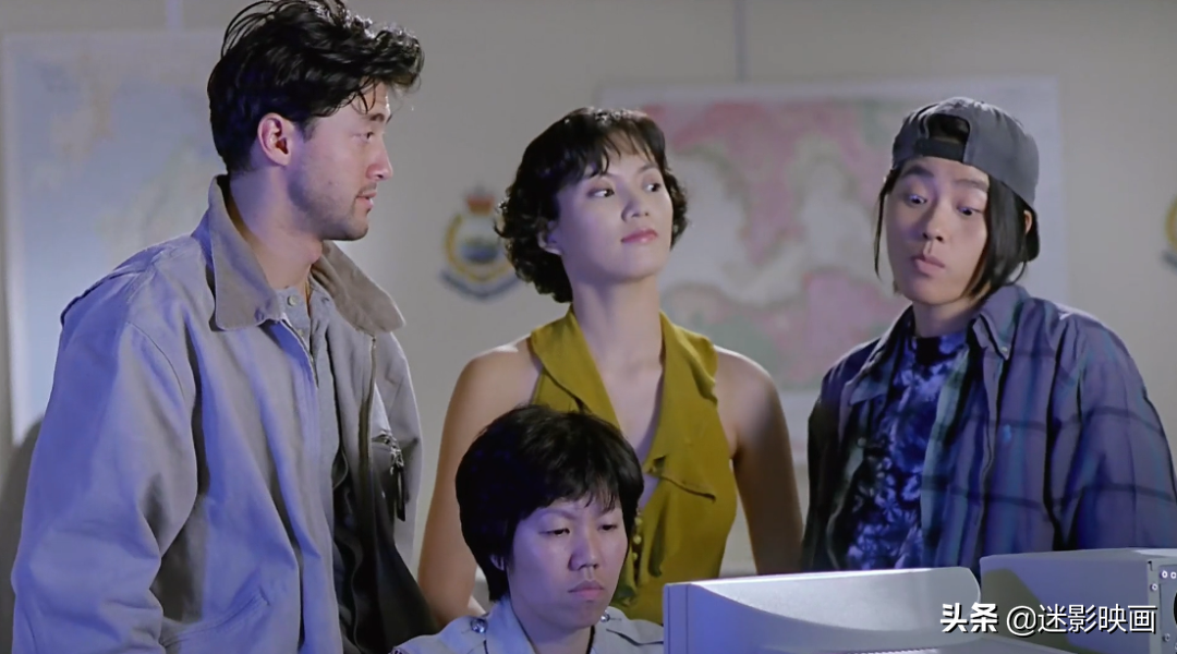 彭丹大尺度作品有那些（香港女星彭丹吃奶门事件）