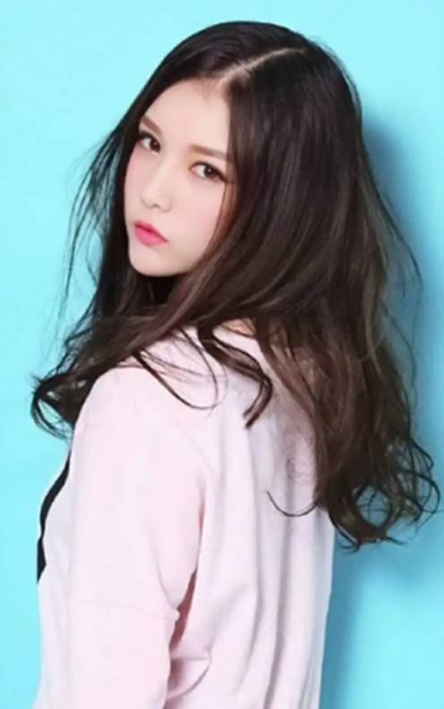 花沫是中国本兮吗（韩国歌手花沫个人资料）