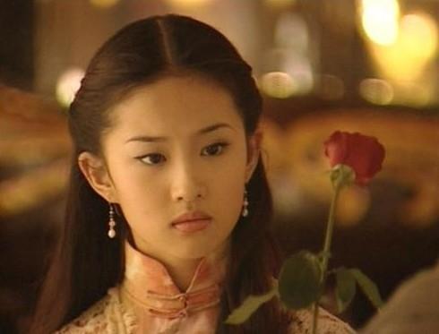 陈金飞为什么和刘亦菲分手（刘亦菲被抛弃陈金飞的原因）