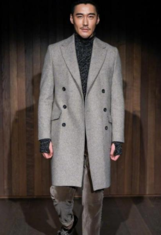 胡兵结婚了没有（50岁胡兵牵新娘出嫁）