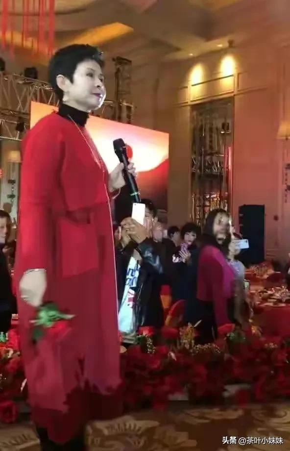 赖长星和董文华什么关系（董文华和赖昌星的绯闻事件）