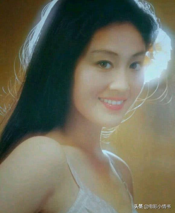 王姬丈夫高峰是干啥的（演员王姬和高峰的情感经历）