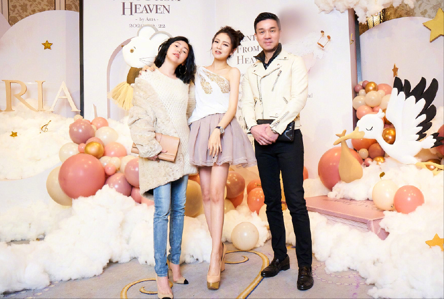 安以轩家是做什么的 （揭秘安以轩家庭背景）