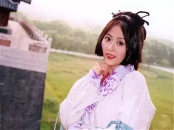 演员姚乐怡三级作品（人肉玩具姚乐怡剧照）