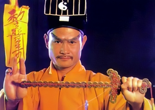 香港僵尸三㚫片都有啥名（十部经典香港僵尸片）