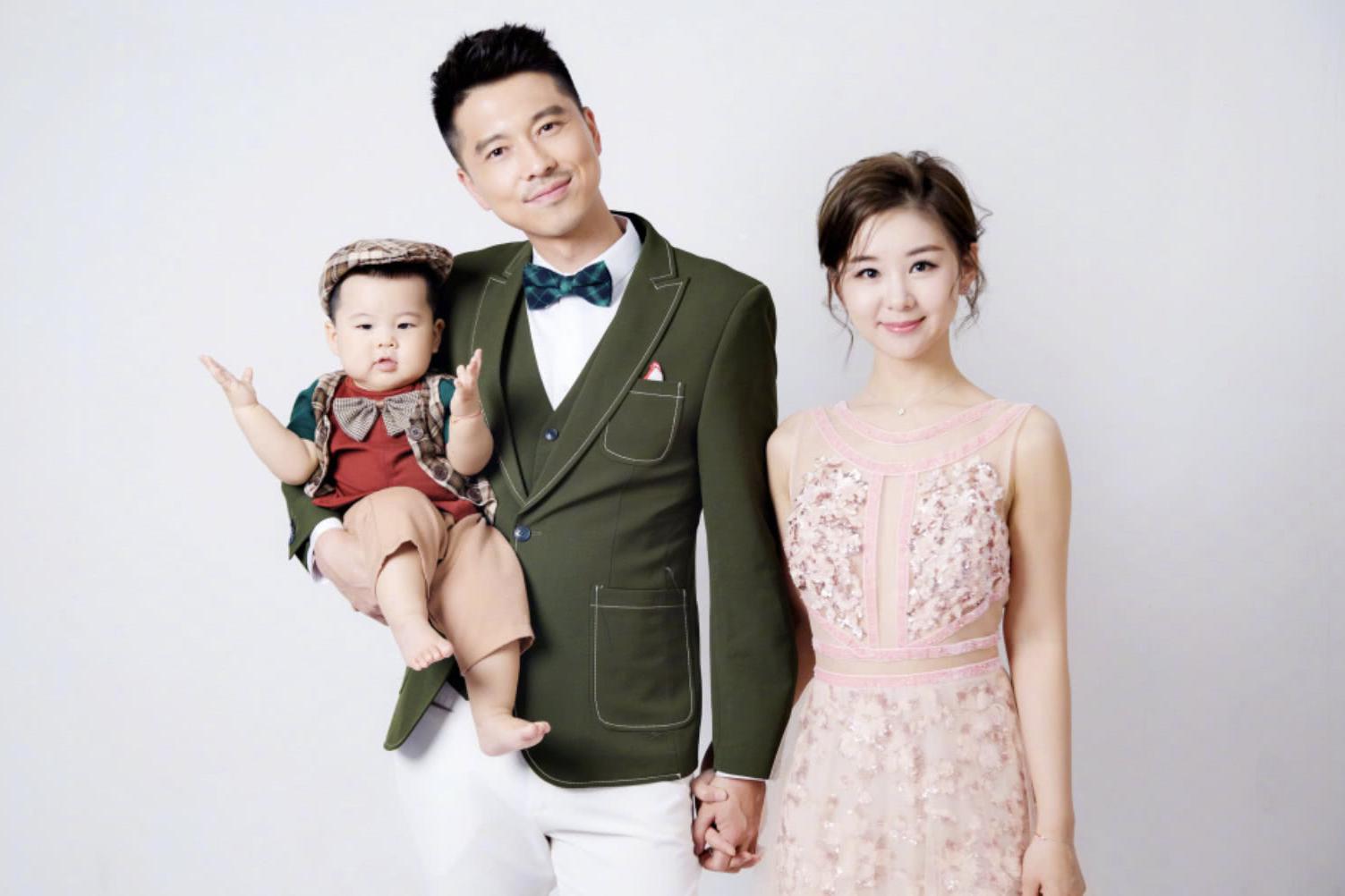 王雷李小萌什么时候结的婚（李小萌王雷情感经历）