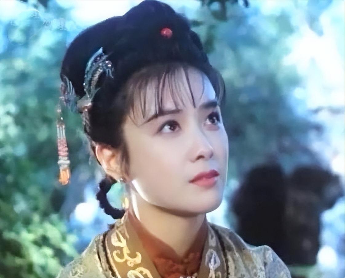 傅艺伟老公是谁（最美妲己傅艺伟两段婚姻）