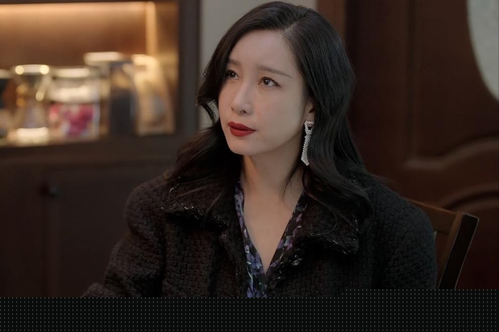 秦海璐结过几次婚（揭秘秦海璐的恋情经历）